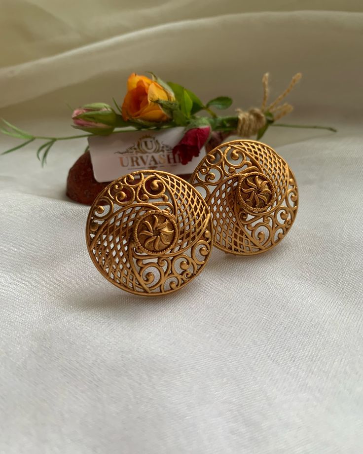 Gold antique tops