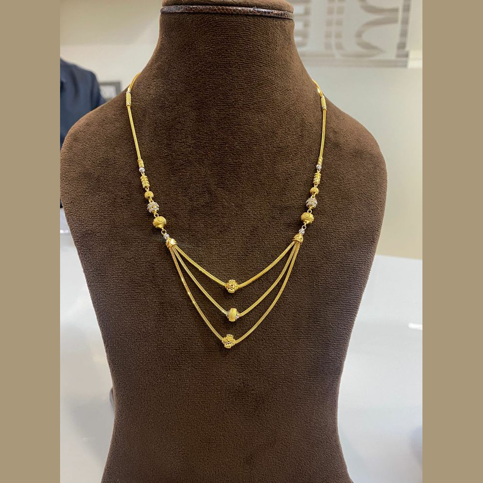 Women chain