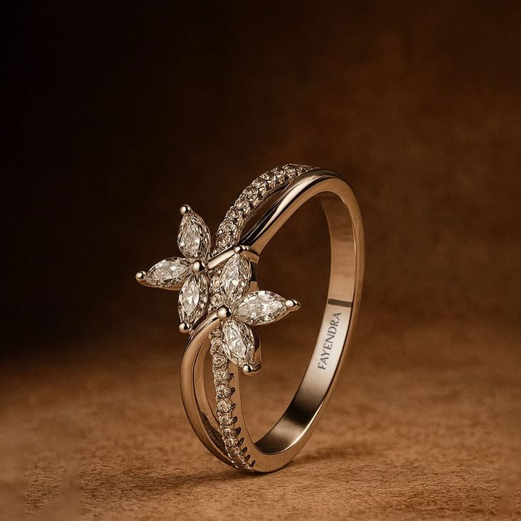 Women's diamond ring