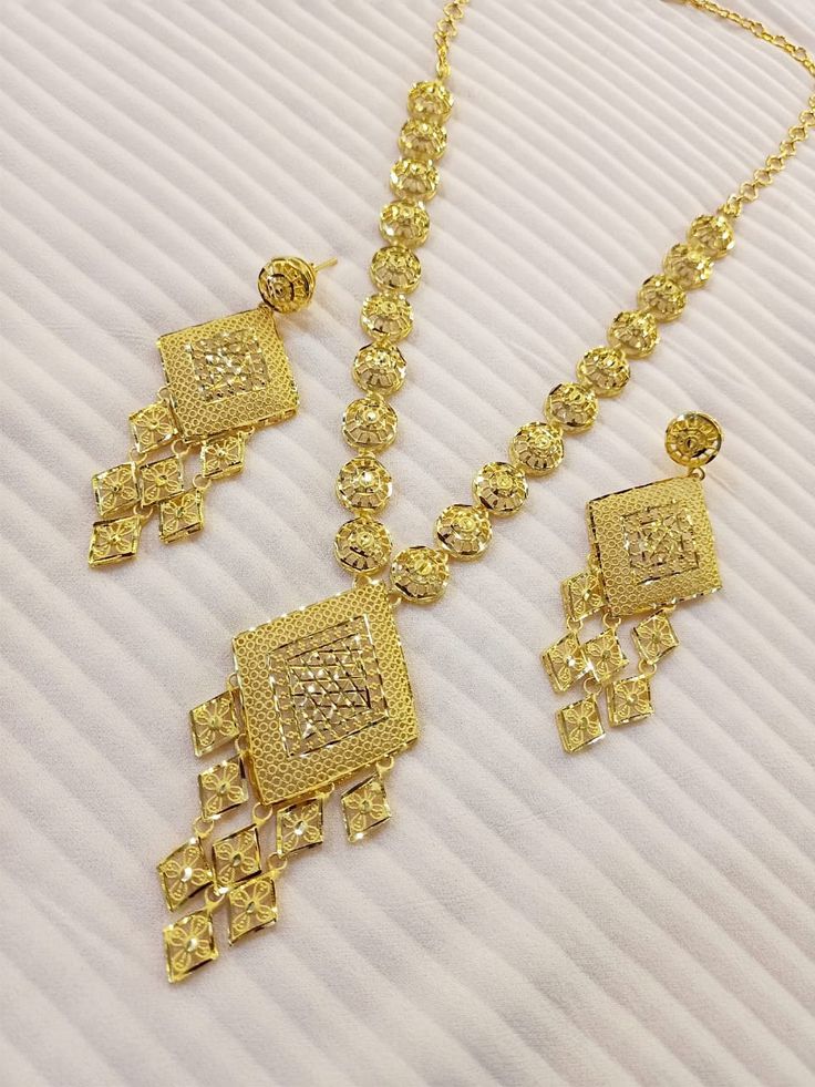 Turkish necklace