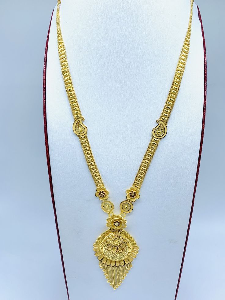 Long necklace