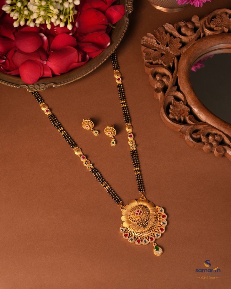 Antique mangalsutra